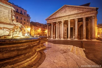 paesaggio urbano ripreso durante l'ora blu (Pantheon, Roma)