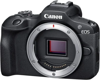 Canon EOS R100 con sensore scoperto