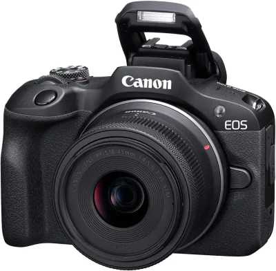 Canon EOS R100 con flash estratto